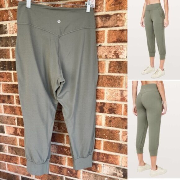 Lululemon Align Jogger Crop *23" Grey Sage  EUC Nulu  Size 8 - Picture 1 of 14